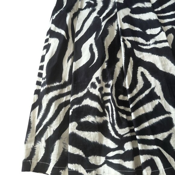 ST JOHN Vintage A Line Animal Print Skirt Size 4 - Picture 7 of 8